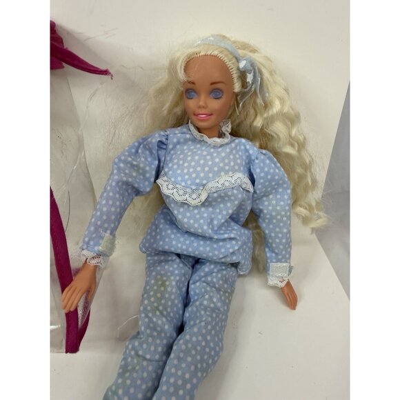 W/ ORIGINAL BAG! Vintage 1994 Slumber Party Barbie #12696 in Blue Dot Pajamas - Picture 3 of 11